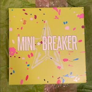 Jeffree Star Mini Breaker palette